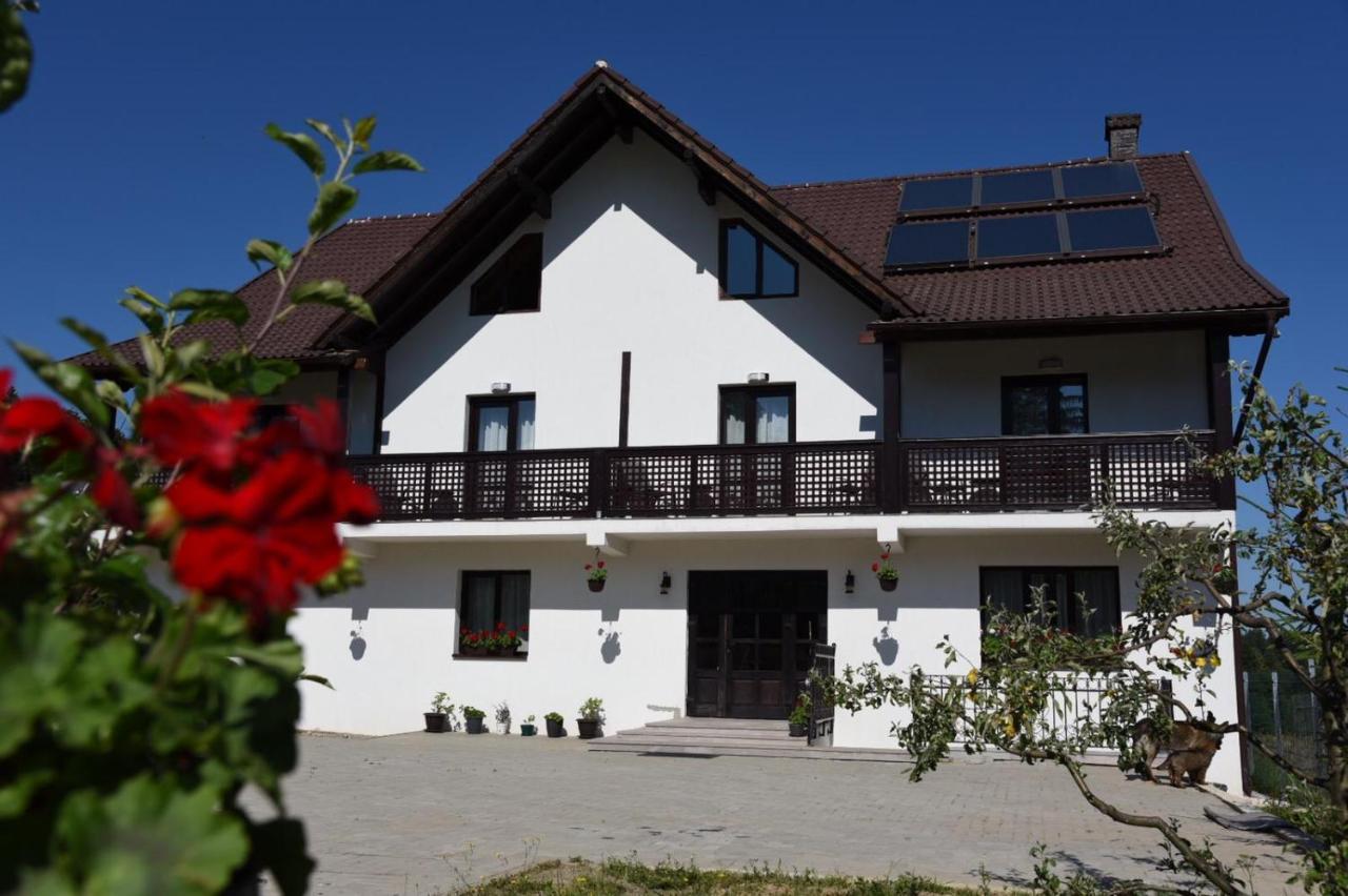 Casa Poienarilor Hotel Simbata de Sus Luaran gambar