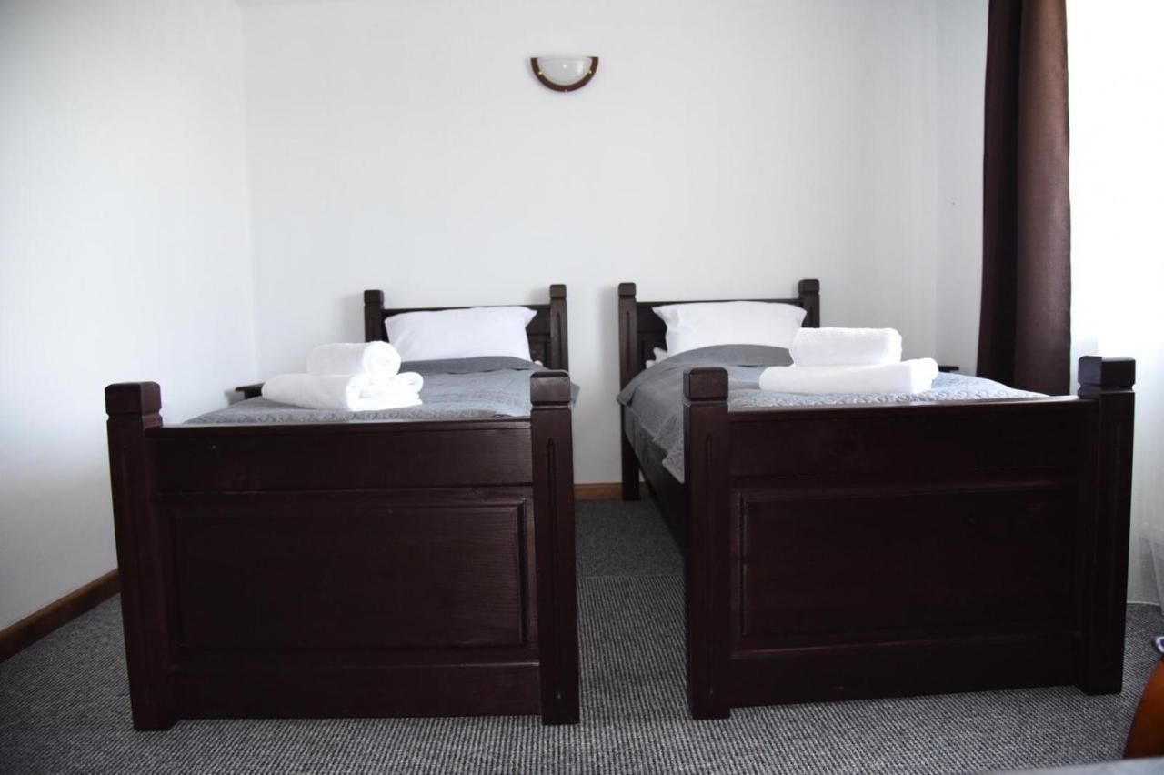 Casa Poienarilor Hotel Simbata de Sus Luaran gambar