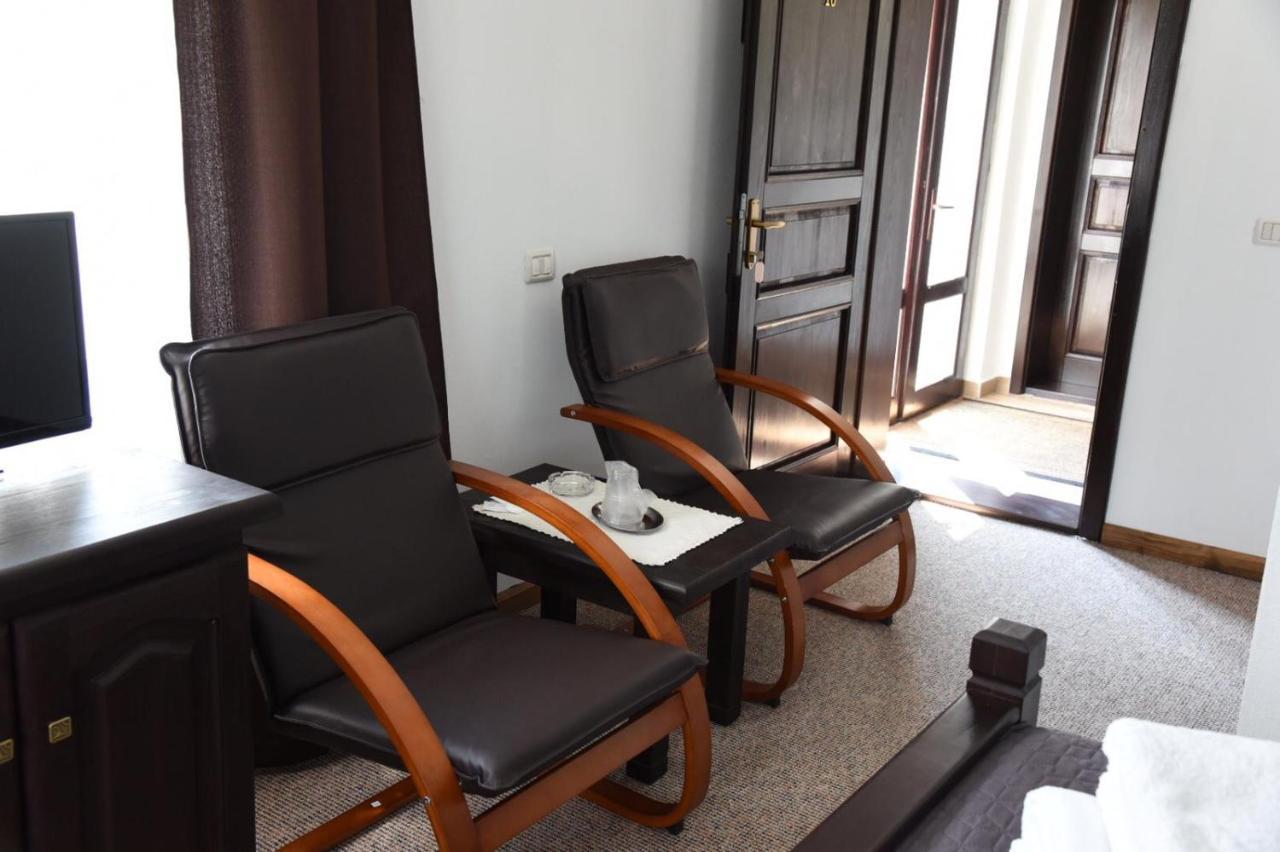 Casa Poienarilor Hotel Simbata de Sus Luaran gambar