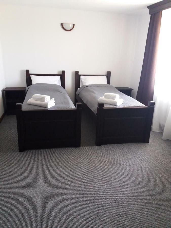 Casa Poienarilor Hotel Simbata de Sus Luaran gambar
